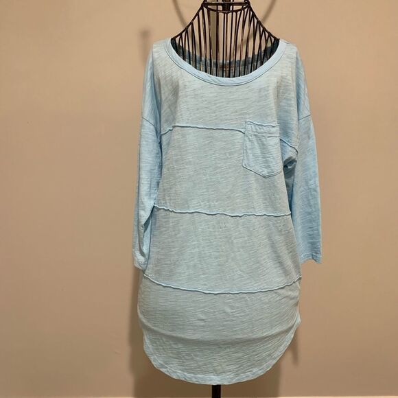 Aqua women’s top  - Picture 1 of 5